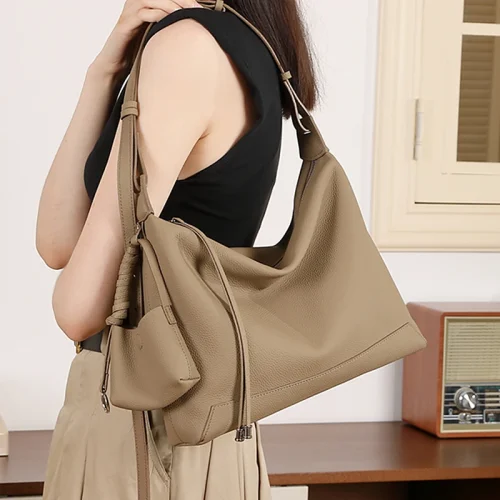Leather Commuter Hobo Bag - Crescent