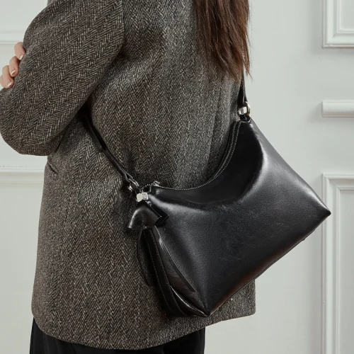 Retro Leather Underarm Hobo Bag
